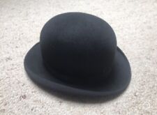 Chapeau melon. marque d'occasion  Saales