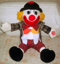 Bambola peluche sbirulino usato  Palermo
