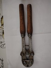 Pinces barbelés poilu d'occasion  Elne