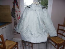 Manteau gris clair d'occasion  Guise
