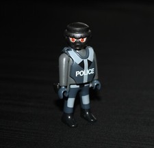 Playmobil police policier d'occasion  Cerisy-la-Salle