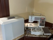 Bernina sewing machine for sale  Woodbridge