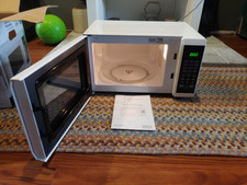 Mainstays em720cga 0.7 for sale  Delaware