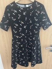 Kleid blumen schwarz gebraucht kaufen  Weilerswist