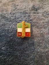 Fascismo distintivo p.n.f usato  Trieste