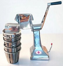 Máquina de cozinha artesanal saudável cortador manual de alimentos triturador de salada + 5 cones e protetor comprar usado  Enviando para Brazil