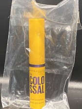 Máscara Maybelline The Colossal Classic Black - Viagem/Mini 4,5 ml/ 0,15 fl oz comprar usado  Enviando para Brazil