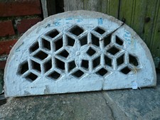 Ancien moucharabieh indien d'occasion Ancien moucharabieh indien d'occasion  Martigné-sur-Mayenne