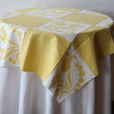 Tampo de mesa vintage quadrado com estampa Wilendure "feliz" amarelo, branco tulipa floral 34x32" comprar usado  Enviando para Brazil