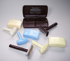 Vintage safety razors for sale  STEYNING
