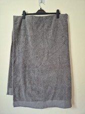 Towel 100cmx 150cm for sale  MANCHESTER