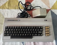 Commodore biscottone computer usato  Italia