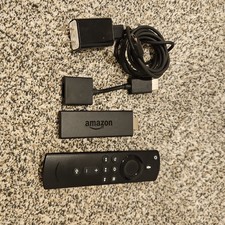 Amazon Fire TV Stick 2ª geração com controle remoto modelo LY73PR - Preto comprar usado  Enviando para Brazil