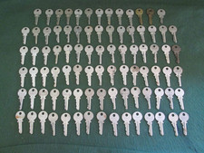 Coleção Mais de 80 Chaves de Fechadura de Porta Vintage Yale - Lote de Trabalho comprar usado  Enviando para Brazil