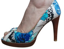 Scarpe spuntate con usato  Portici