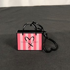 Sacola de compras Victoria’s Secret chaveiro listras rosa com berloque de coração RARO, usado comprar usado  Enviando para Brazil