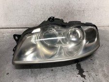 Faro anteriore sinistro usato  Italia