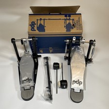 Pedal de bumbo Pacific Drums and Percussion 700 Series duplo (corrente única) comprar usado  Enviando para Brazil