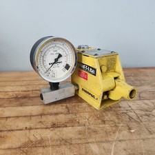 Macaco hidráulico 7 toneladas Enerpac JHA-73 Saf-T-Lite comprar usado  Enviando para Brazil
