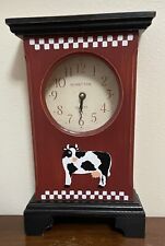 "Reloj de mesa analógico de 12"" de alto con abrigo colgante de vaca granja de campo de madera roja y negra" segunda mano  Embacar hacia Argentina