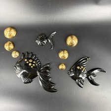 Conjunto de 3 estatuetas de peixe de cerâmica vintage ouro preto MCM penduradas na parede com 6 bolhas, usado comprar usado Conjunto de 3 estatuetas de peixe de cerâmica vintage ouro preto MCM penduradas na parede com 6 bolhas, usado comprar usado  Enviando para Brazil