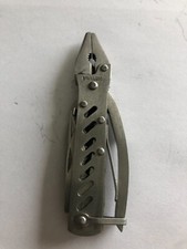 Outils pince multifonction d'occasion  Trévières