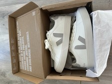 Veja chaussures shoes d'occasion  Expédié en France