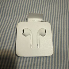 Fones de ouvido Apple EarPods originais Lightning com fio para iPhone 7/8/X/11/12/13 comprar usado Fones de ouvido Apple EarPods originais Lightning com fio para iPhone 7/8/X/11/12/13 comprar usado  Enviando para Brazil