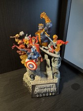 Infinity gauntlet statue d'occasion  Mainvilliers