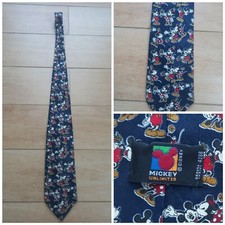 Cravatta topolino minnie usato  Valdastico