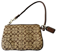 Coach women zip for sale  Akron