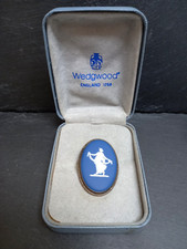 Wedgwood jasperware brooch for sale  SWINDON