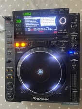 Pojedynczy odtwarzacz CD Pioneer CDJ-2000 na sprzedaż Pojedynczy odtwarzacz CD Pioneer CDJ-2000 na sprzedaż  Wysyłka do Poland