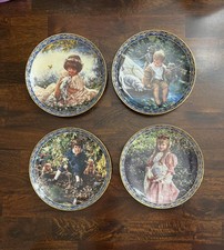Set friends keeps for sale  Bennington