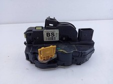 13579557 TÜRSCHLOSS HINTEN LINKS / E2-B6-5-2 / 2213770 FÜR CHEVROLET CRUZE HATCH comprar usado  Enviando para Brazil