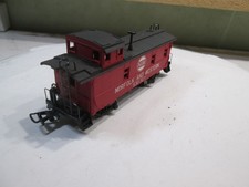 Wagon couvert rouge d'occasion  France