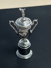 Troféu de campeonato de golfe aberto dos EUA réplica de metal 8cm altura comprar usado  Enviando para Brazil