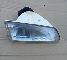 Faro proiettore anteriore usato  Viterbo