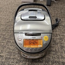 Tiger rice cooker d'occasion  Expédié en Belgium