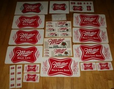 Usado, Conjunto de adesivos refrigerador de cerveja Miller High Life da década de 1970 TODOS NÃO USADOS, Milwaukee Wisc. comprar usado Usado, Conjunto de adesivos refrigerador de cerveja Miller High Life da década de 1970 TODOS NÃO USADOS, Milwaukee Wisc. comprar usado  Enviando para Brazil
