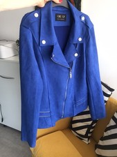 Veste. bleue woman d'occasion  Les Sables-d'Olonne
