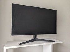 Ultragear 27gq50f zoll gebraucht kaufen  Gelsenkirchen