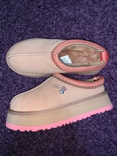 US UGG TAZZ LOVE 25 CHINELO/ARROYO/ROSA TROPICAL Edição dos Namorados comprar usado  Enviando para Brazil