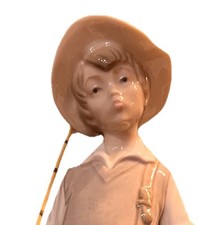 Lladro boy going for sale  Aldie