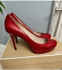 Sapato social Michael Kors feminino Ionna Pump salto plataforma vermelho patenteado 8,0 M, usado comprar usado Sapato social Michael Kors feminino Ionna Pump salto plataforma vermelho patenteado 8,0 M, usado comprar usado  Enviando para Brazil