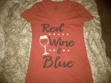 CAMISETA FEMININA TRUMP WINERY LICENCIADA PEQUENA comprar usado  Enviando para Brazil