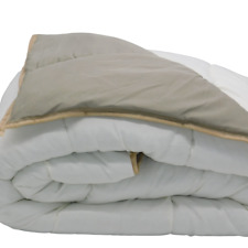 Couette bicolore légère d'occasion  Auchel