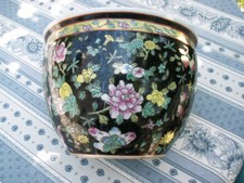 Cache pot famille d'occasion  Le Luc