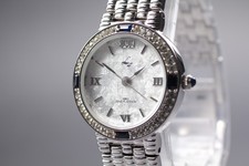 [Funcionando] LZ-106 Relógio Feminino de Quartzo com Mostrador Platina Moldura de Cristal 25mm do Japão, usado comprar usado  Enviando para Brazil