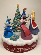 Estatueta Disney's Sleeping Beauty A Charmed Christmas 1999 edição limitada, usado comprar usado  Enviando para Brazil